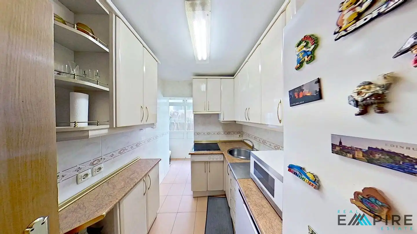 Kitchen of Flat for sale in Parla  with Air Conditioner, Heating and Terrace