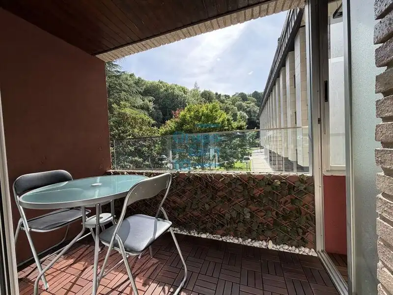 Terrassa de Pis en venda en Donostia - San Sebastián  amb Calefacció i Terrassa