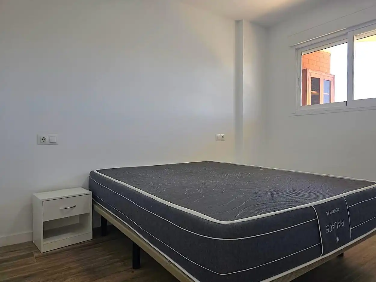 Schlafzimmer von Wohnung zur Miete in Benidorm mit Terrasse