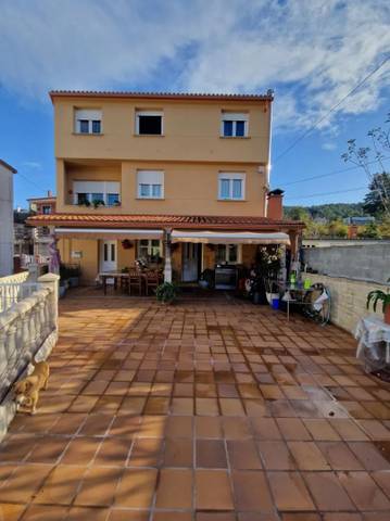 Casa-chalet en Venta en Lugar Argote en Noia