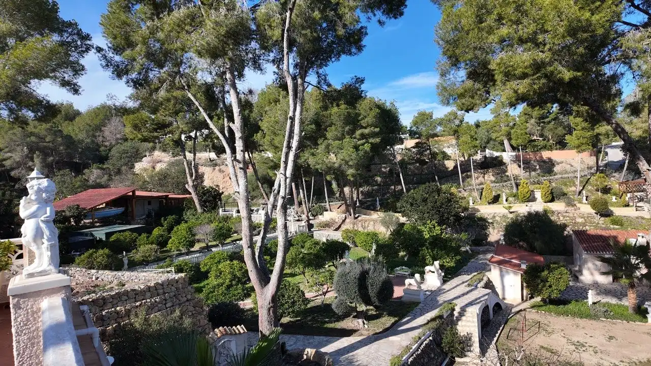 Jardín de Casa o chalet en venta en L'Alfàs del Pi con Aire acondicionado, Calefacción y Jardín privado