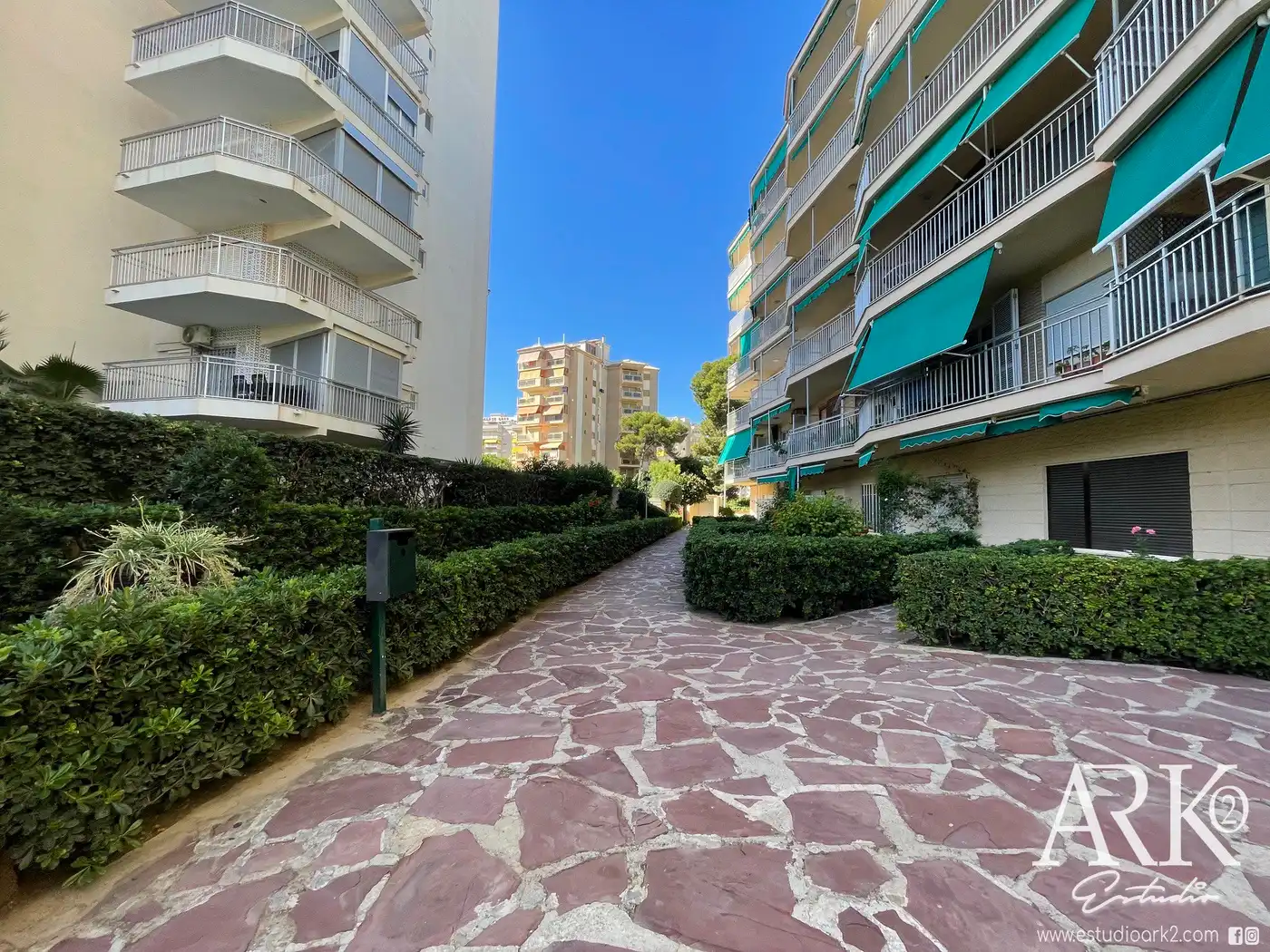 Exterior view of Apartments for sale in Gandia  with Air Conditioner, Terrace and Furnished