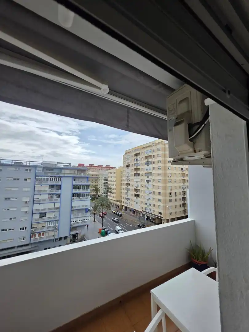 Exterior view of Flat for sale in Cádiz  with Air Conditioner and Terrace