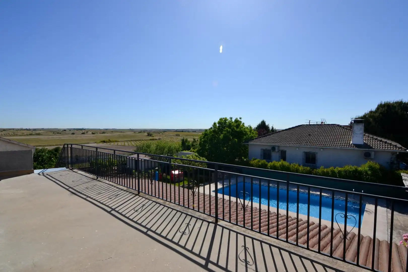 Terrassa de Casa o xalet en venda en Casarrubios del Monte amb Calefacció, Jardí privat i Terrassa