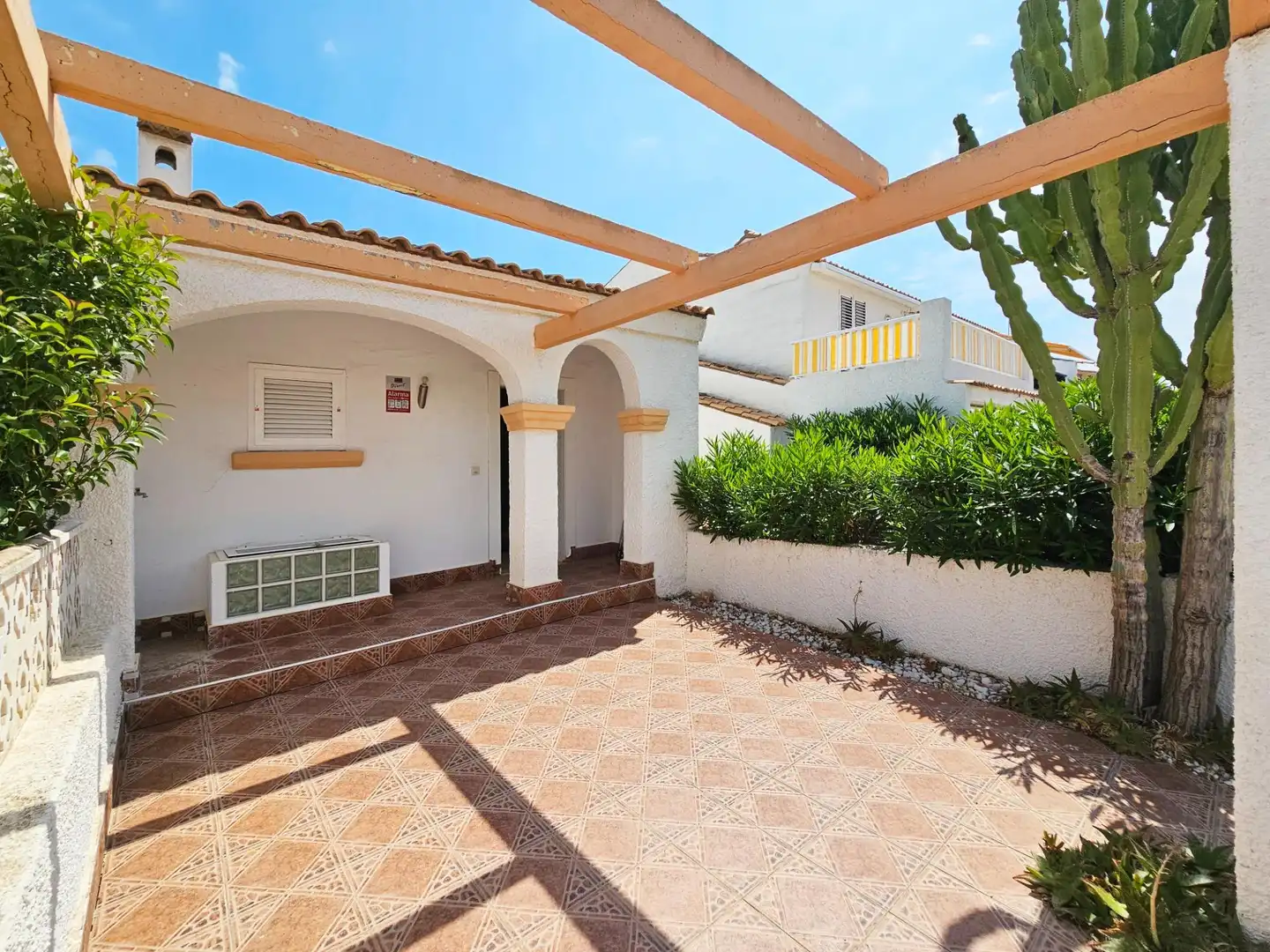 Terrassa de Casa o xalet en venda en Santa Pola amb Terrassa, Jacuzzi i Piscina comunitària