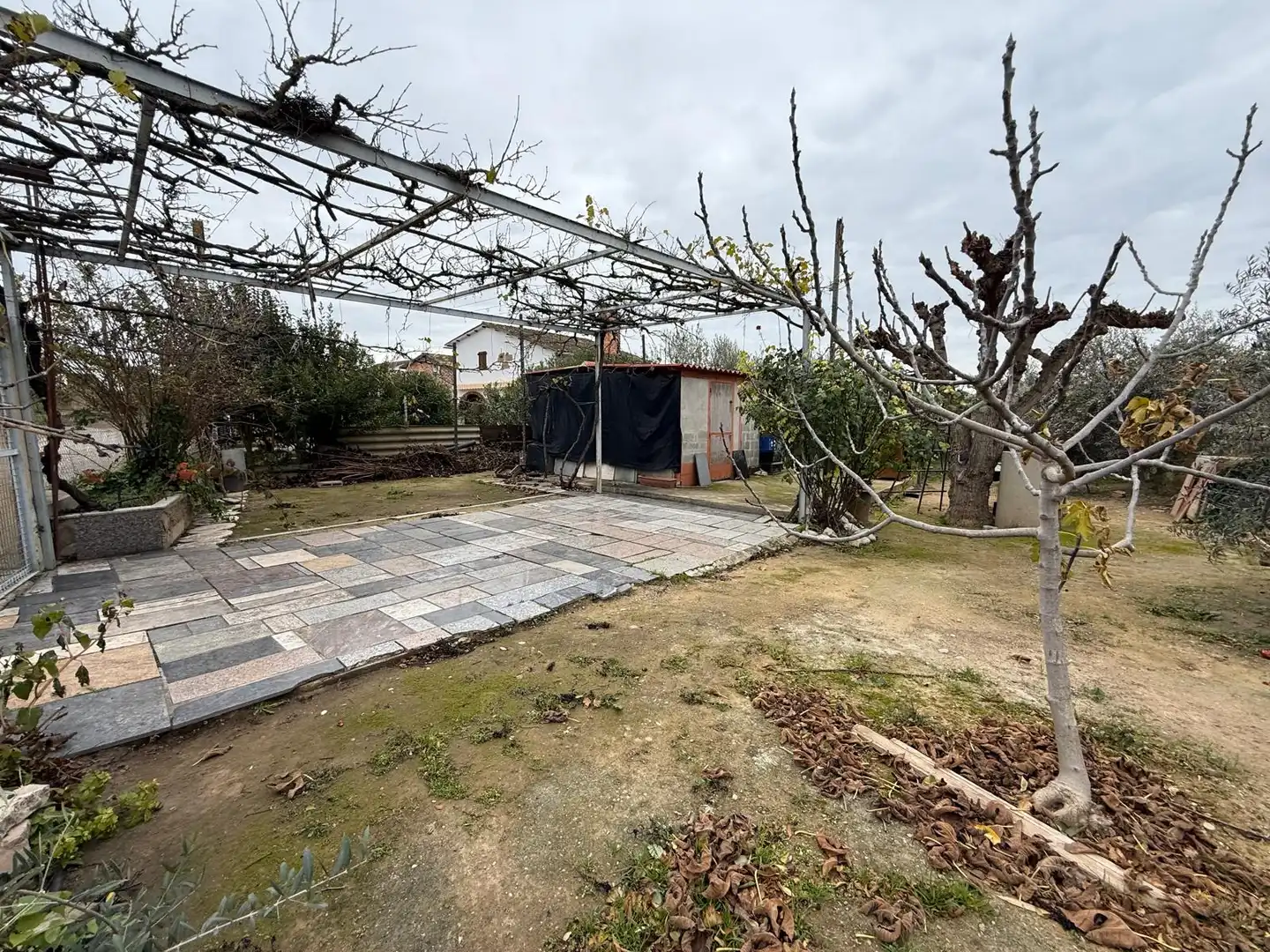 Finca rústica en venta en Torres de Segre con Jardín privado, Terraza y Internet