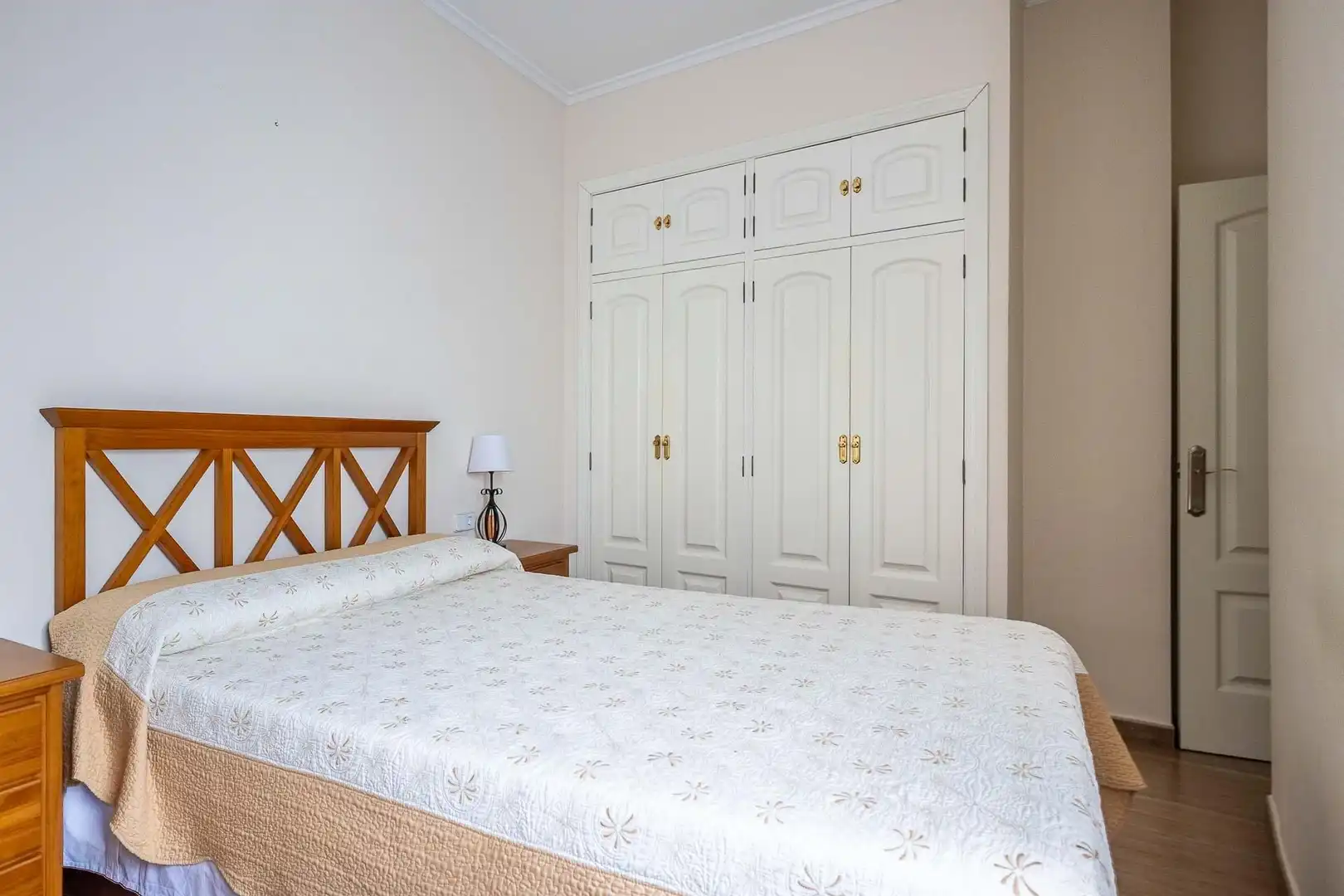 Bedroom of Houses for sale in Sevilla  with Air Conditioner, Terrace and Storage room