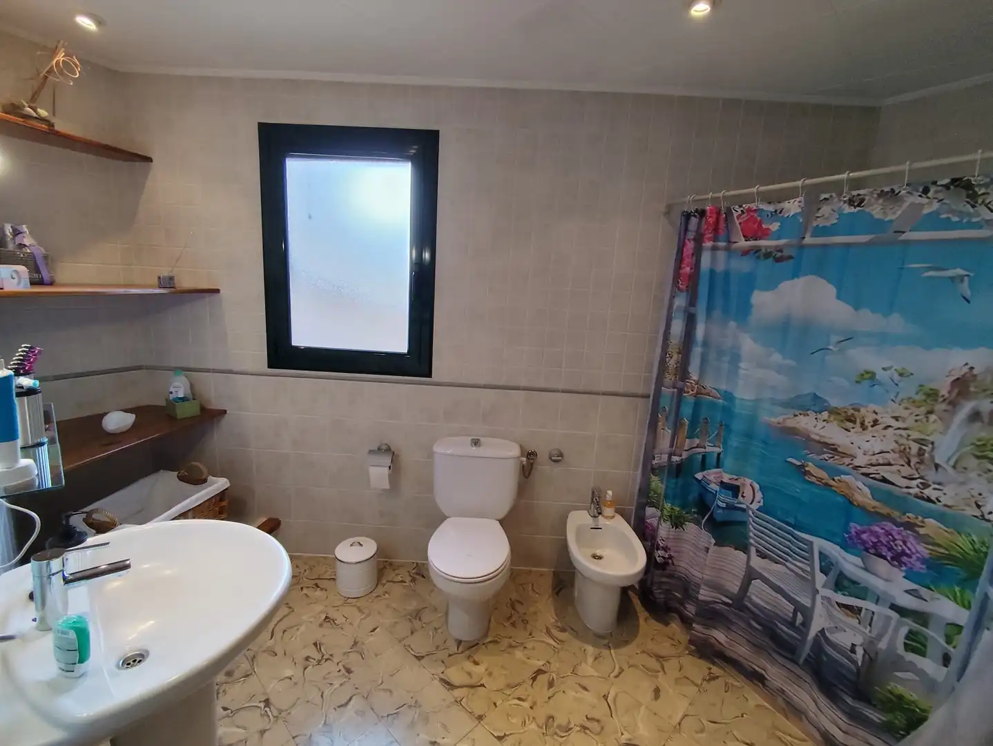 Bathroom of Detached homes for sale in Sils  with Air Conditioner, Heating and Terrace