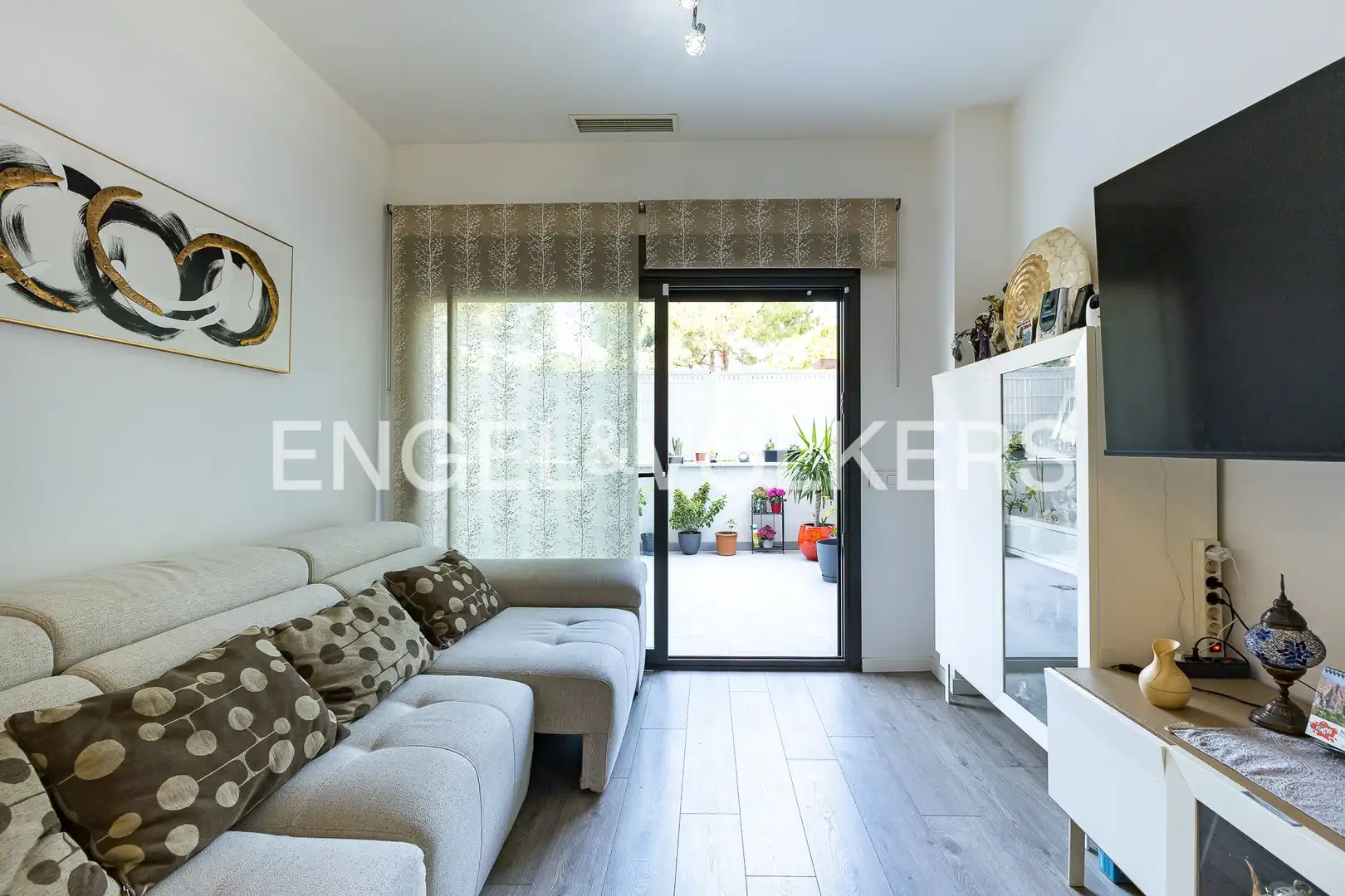Living room of Apartments for sale in Pallejà  with Air Conditioner, Heating and Terrace