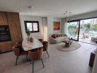 Apartament d'obra nova amb balcó en venda a Avinguda de la Marina Baixa