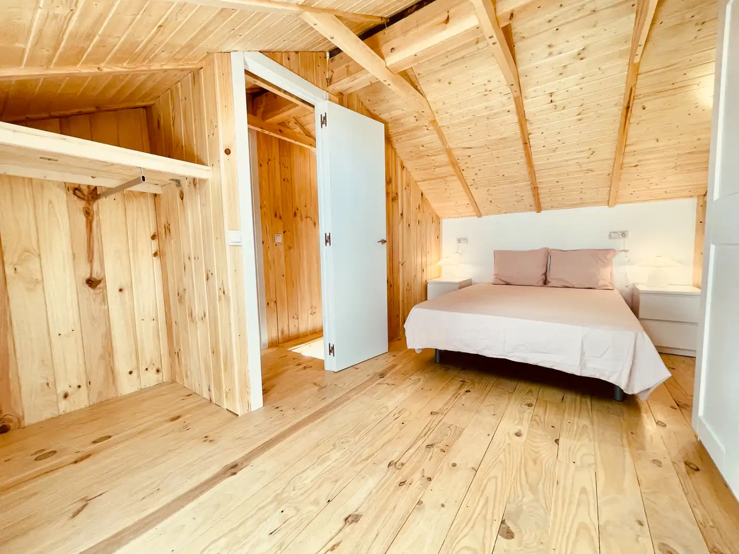 Habitación de Dúplex de alquiler en Madrid con Aire acondicionado, Terraza y Amueblado