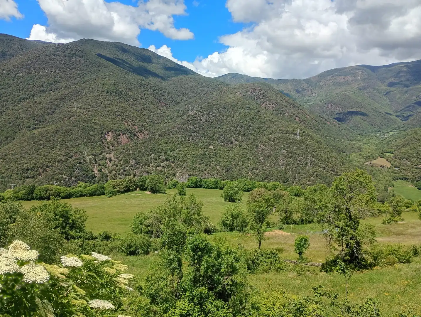 Vista exterior de Casa o xalet en venda en Soriguera amb Terrassa i Traster