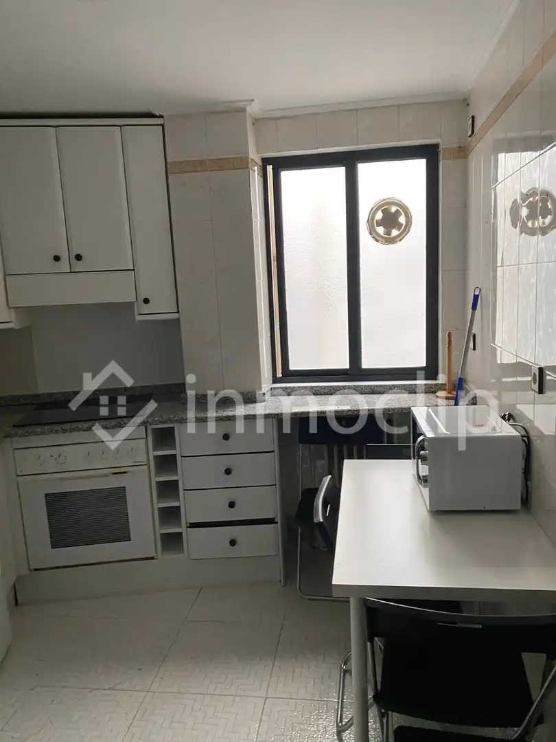Kitchen of Flat for share in Salamanca  with Heating and Furnished
