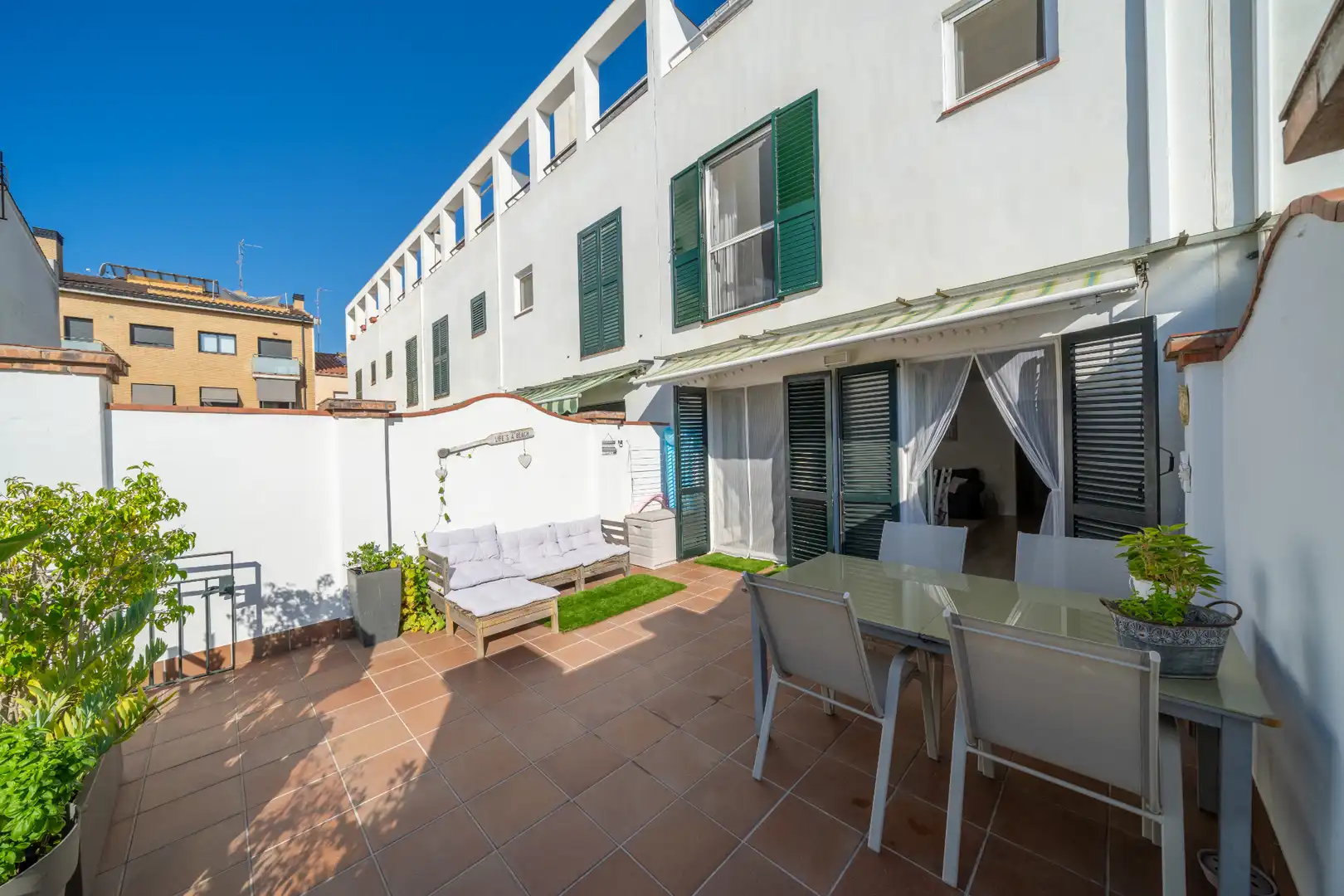Terraza de Casa adosada en venta en Calella con Aire acondicionado, Calefacción y Parquet