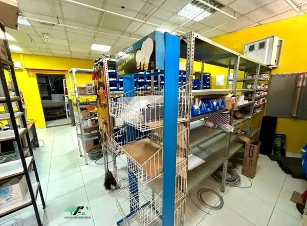 Local comercial en venda a Avenida de Andalucía, imagen 2