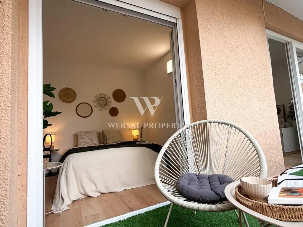 Dormitori de Pis en venda en Salou amb Aire condicionat i Balcó