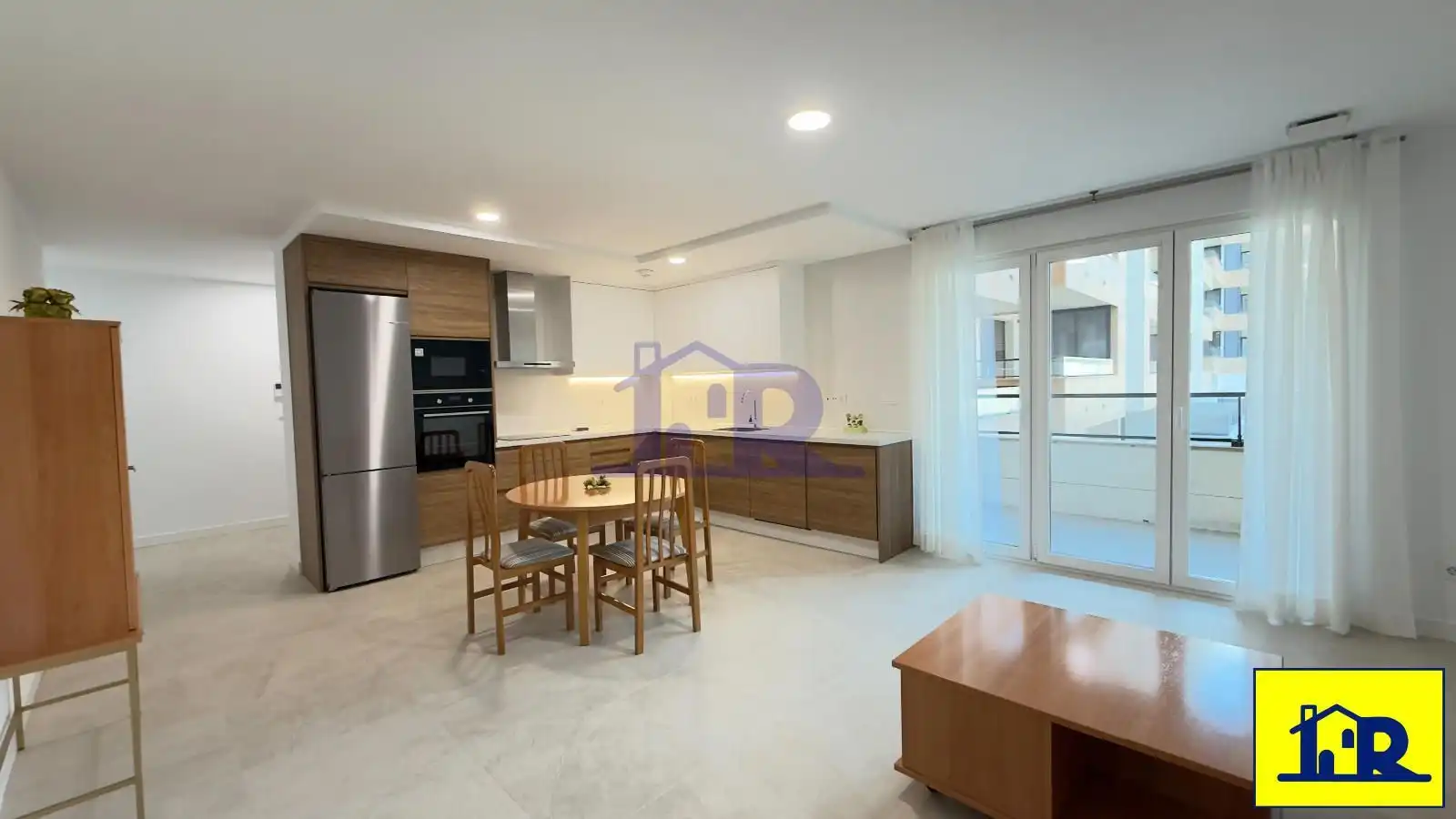 Küche von Wohnung zur Miete in Cuenca mit Heizung, Abstellraum und Schwimmbad