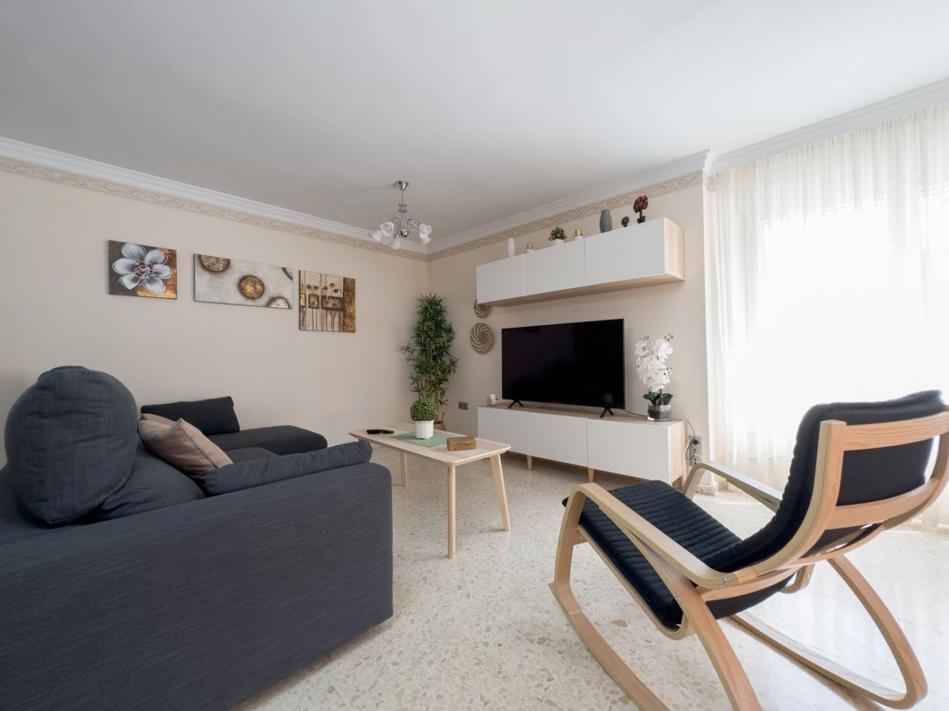 Living room of Flat for sale in Vélez-Málaga  with Terrace