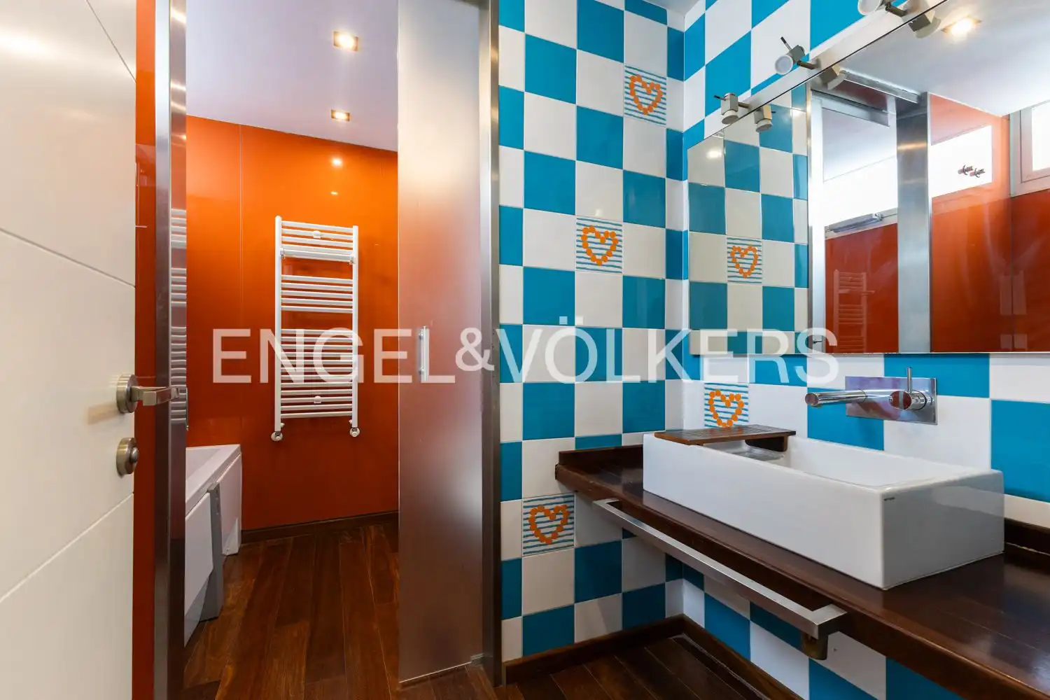 Baño de Casa adosada en venta en Massamagrell con Aire acondicionado, Calefacción y Parquet