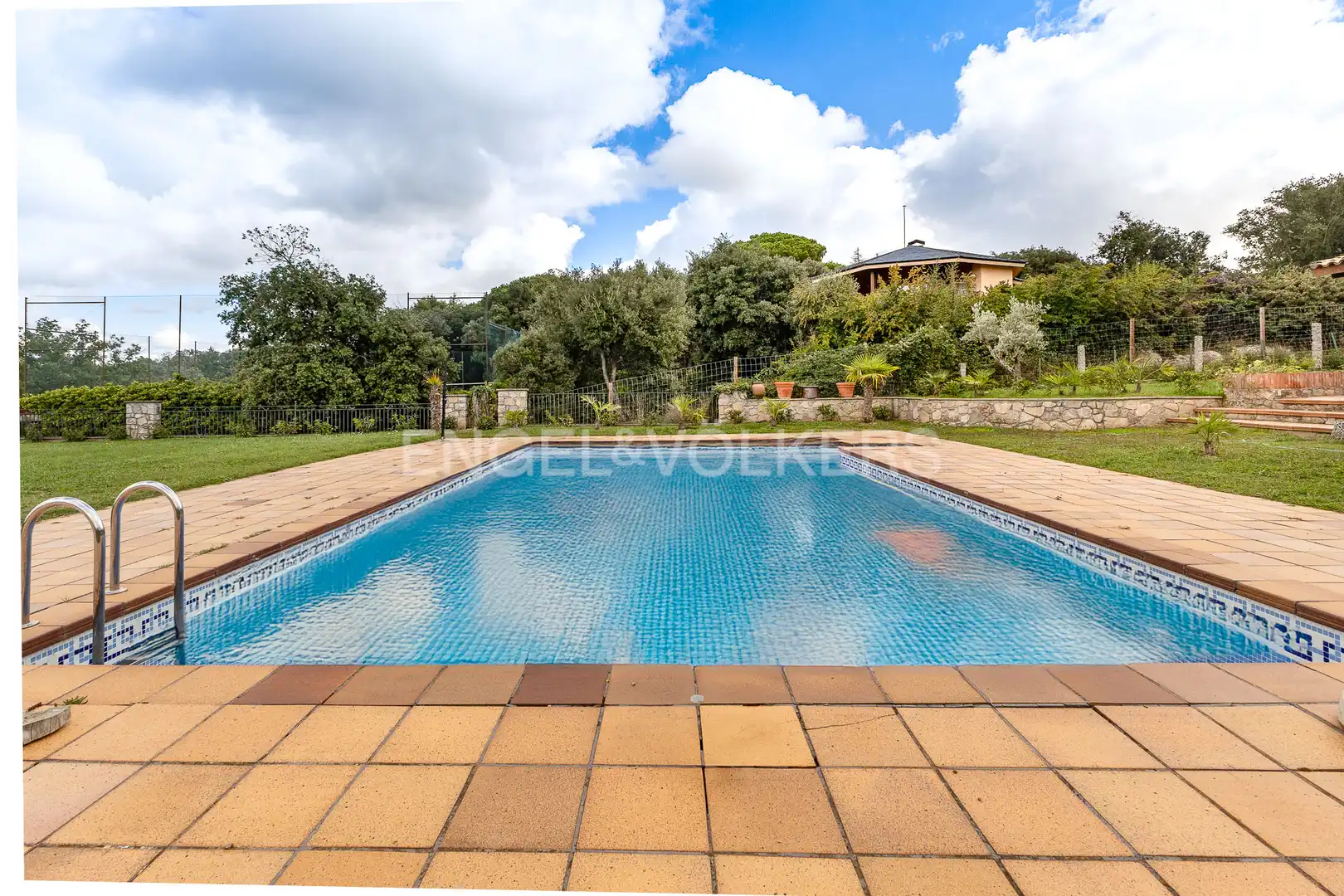 Piscina de Casa o xalet en venda en Seva amb Aire condicionat, Calefacció i Jardí privat
