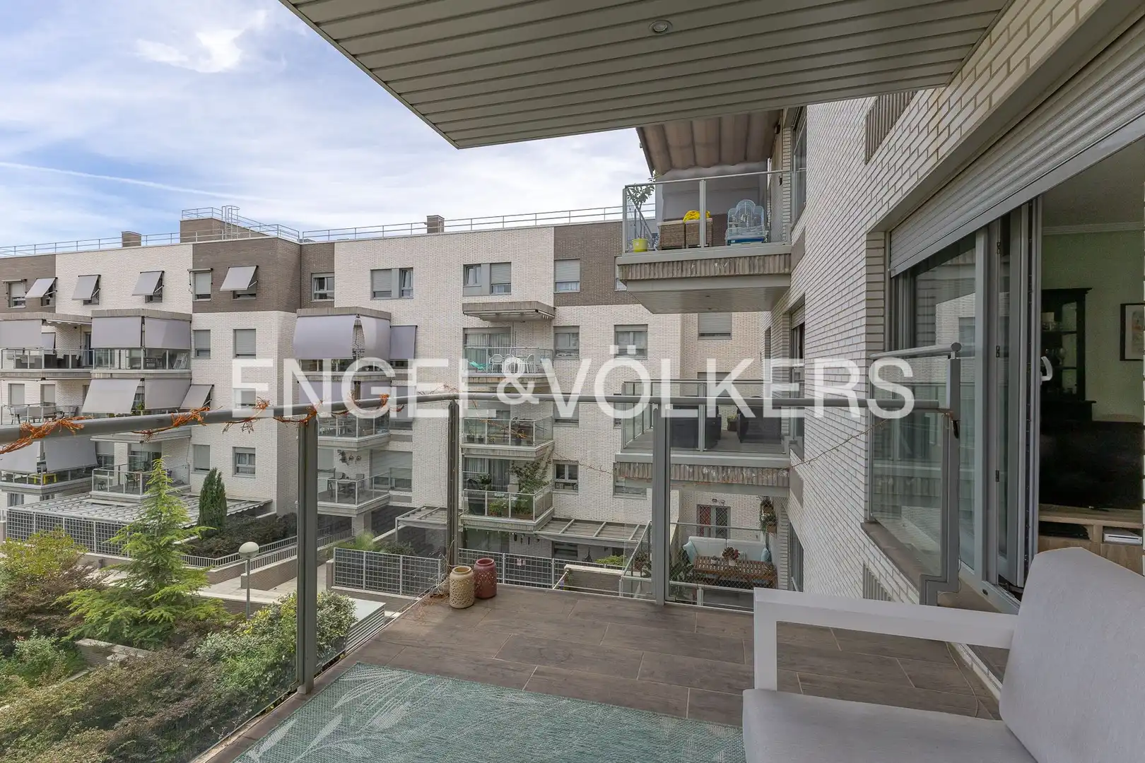 Terrasse von Wohnung zur Miete in San Sebastián de los Reyes mit Klimaanlage, Heizung und Privatgarten