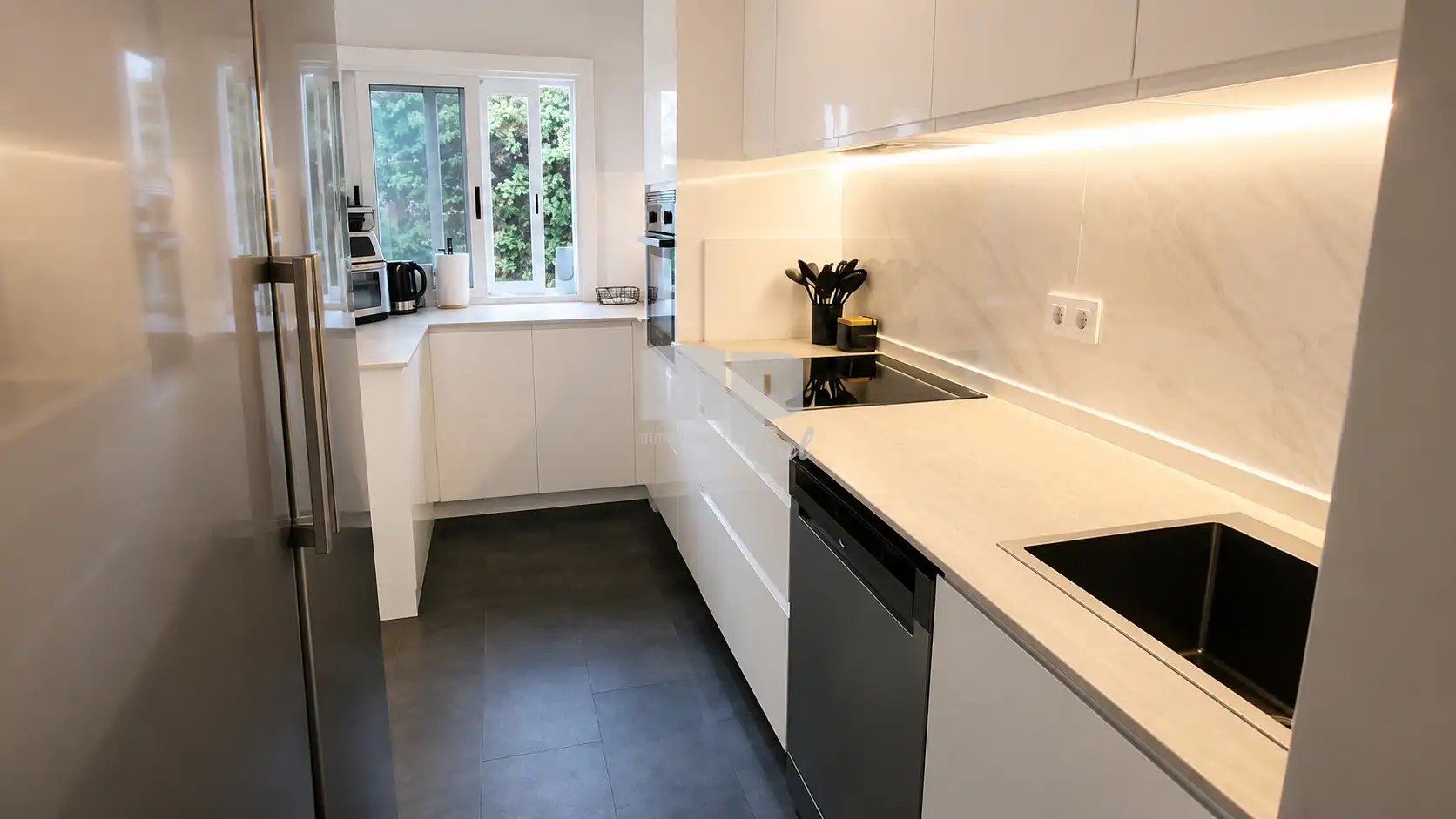Kitchen of Flat for sale in Vigo   with Heating