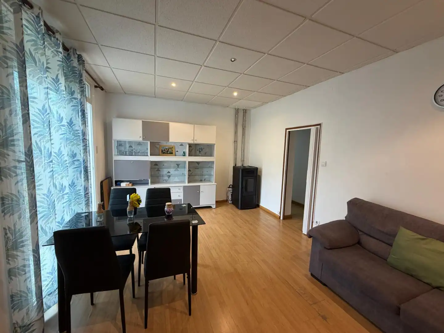 Living room of Flat for sale in A Pobra de Trives   with Heating, Furnished and Oven