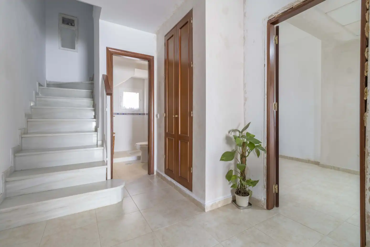 Casa adosada en venda en Gines amb Aire condicionat, Jardí privat i Terrassa