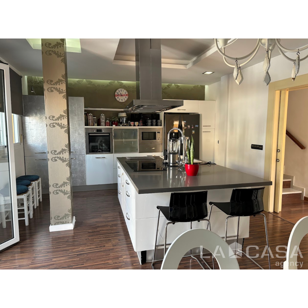 Kitchen of Single-family semi-detached for sale in Montequinto  with Air Conditioner, Terrace and Storage room