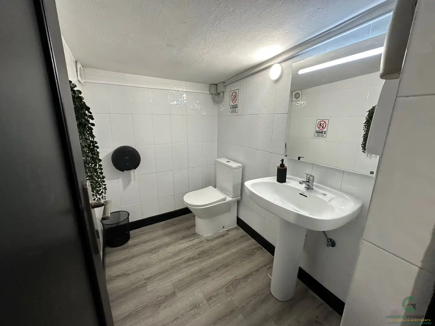 Baño de Edificio en venta en Santiago del Teide