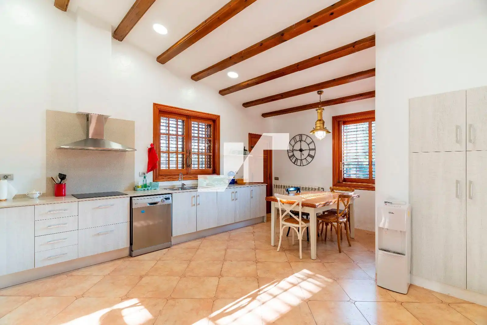 Cuina de Casa o xalet en venda en Benicasim / Benicàssim amb Aire condicionat, Calefacció i Jardí privat