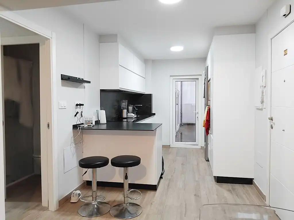 Cocina de Piso en venta en A Coruña Capital  con Calefacción, Terraza y Amueblado