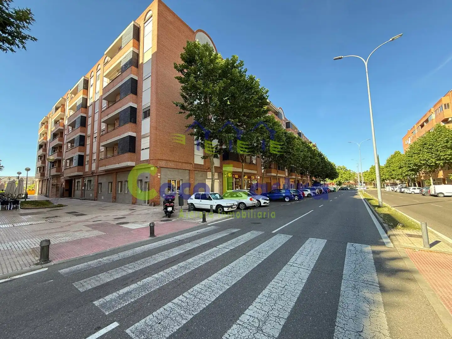Außenansicht von Erdgeschoss zum Verkauf in Salamanca mit Klimaanlage, Heizung und Parkett