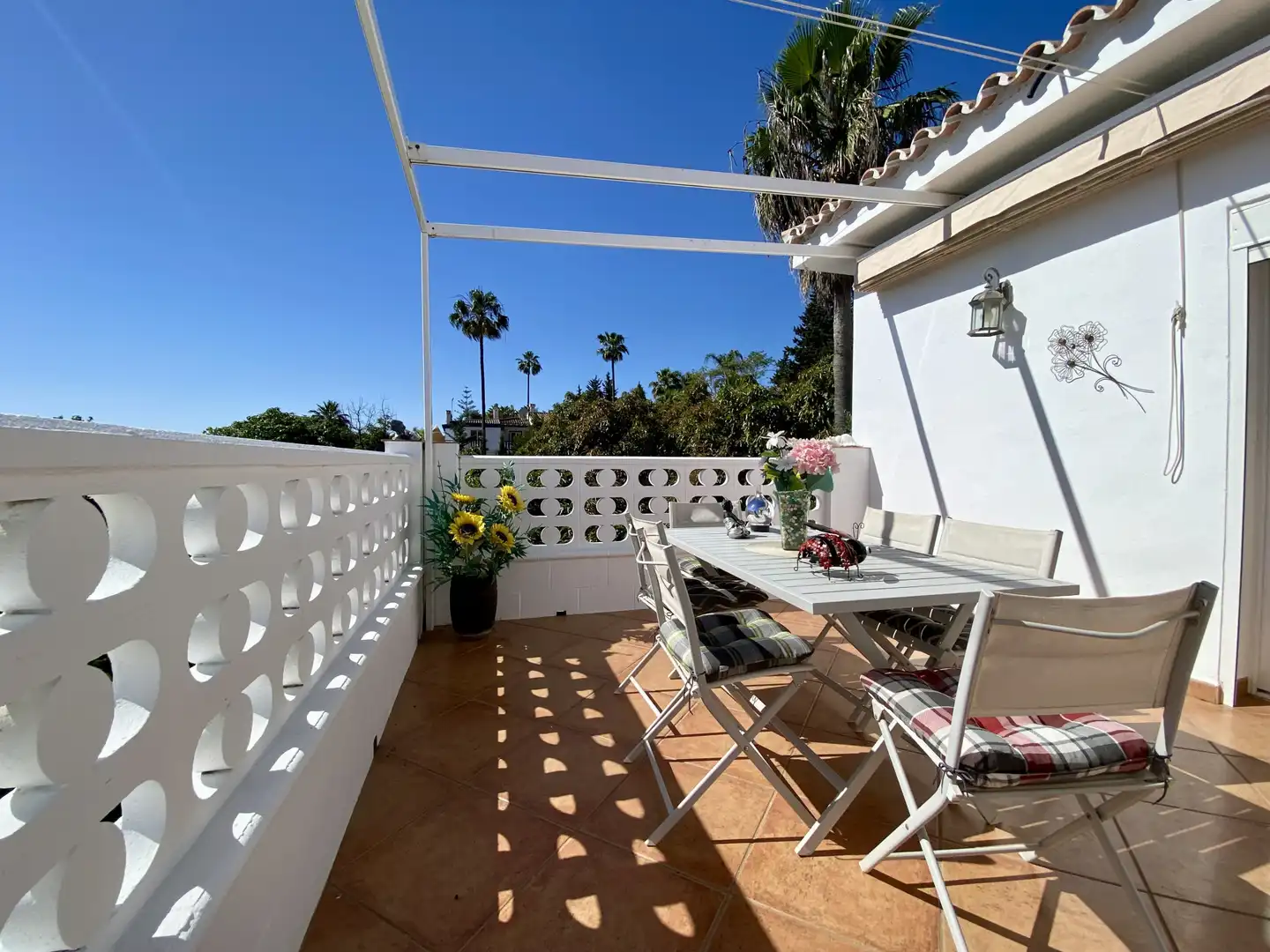 Terrace of Country homes for sale in Estepona  with Air Conditioner, Private garden and Terrace