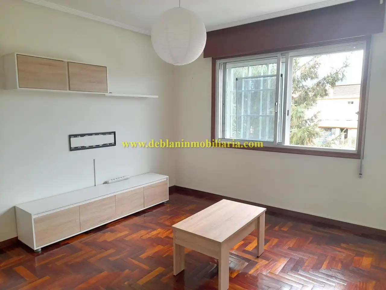 Schlafzimmer von Wohnung zur Miete in O Porriño   mit Terrasse und Balkon