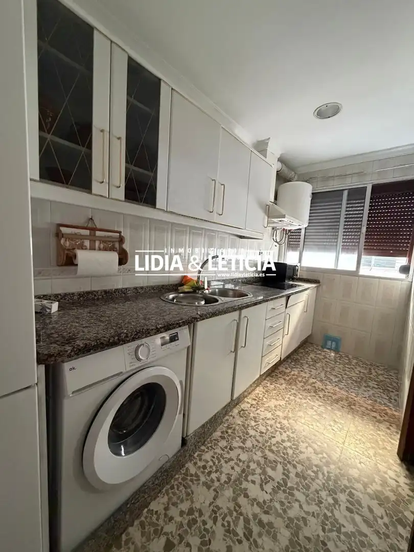 Cocina de Piso en venta en Alcalá de Guadaira