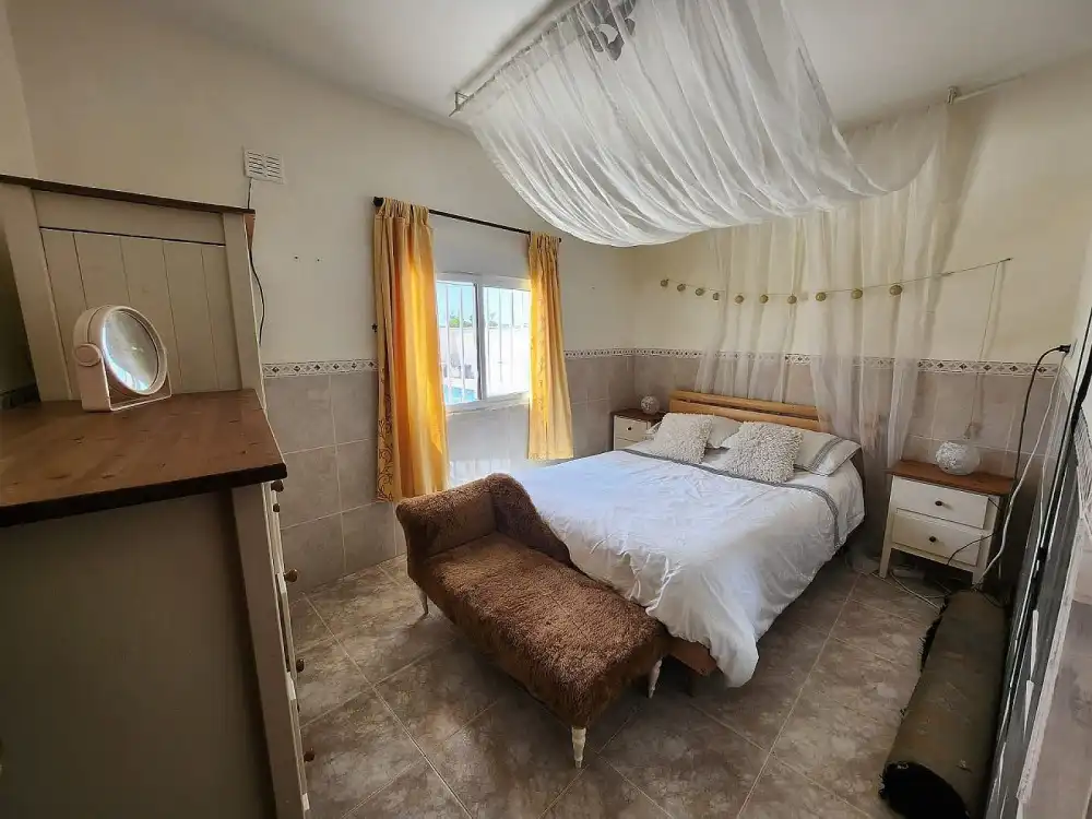 Habitación de Casa o chalet en venta en Algueña