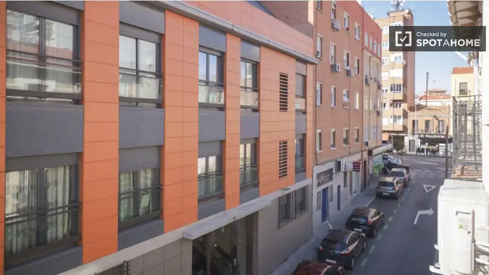 Appartamento con terrazza in affitto a Tetuán, imagen 7