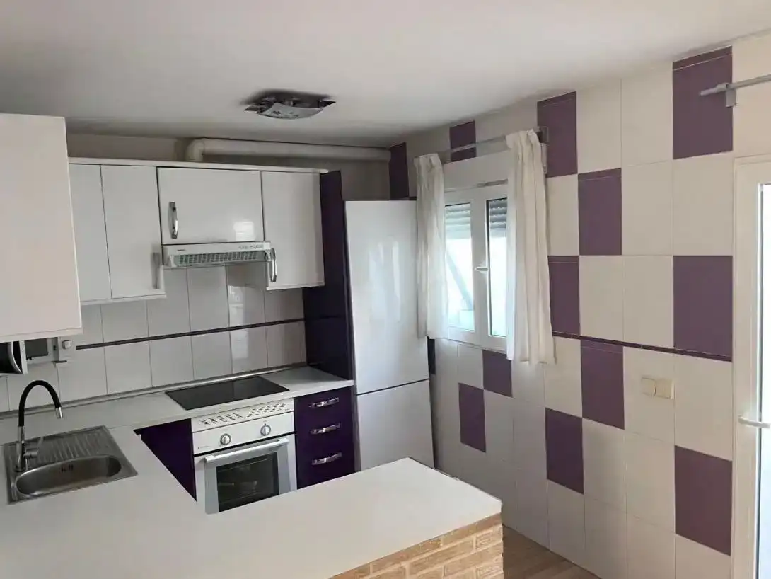 Cocina de Piso en venta en Cenicientos con Trastero
