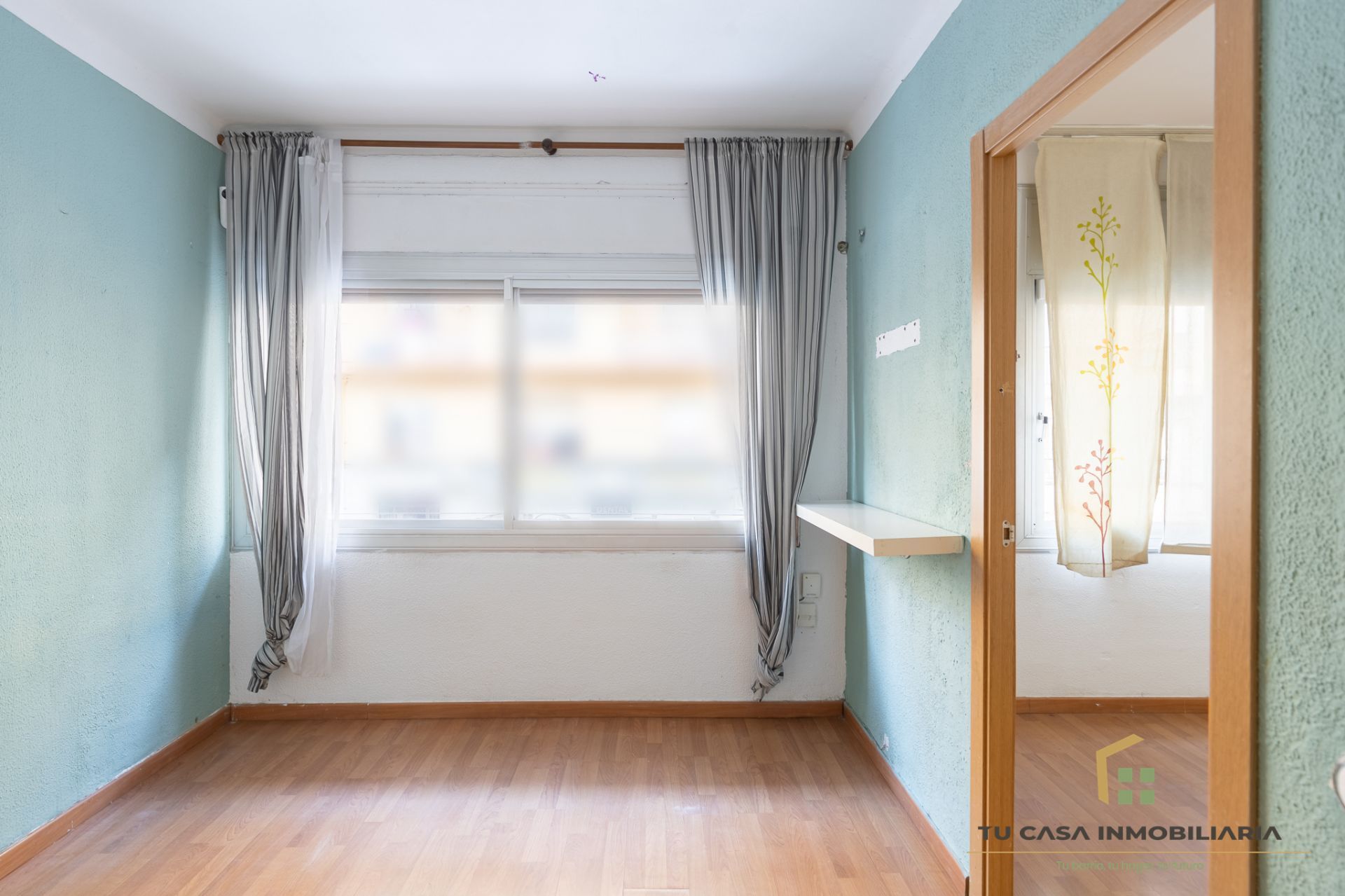 Bedroom of Flat for sale in Badalona