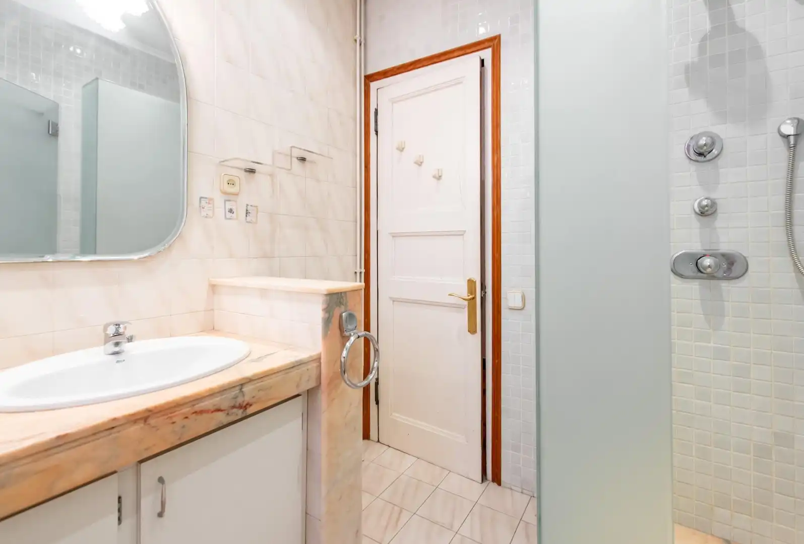 Wohnung mit Terrasse zum Verkauf in CORTS CATALANES, imagen 26