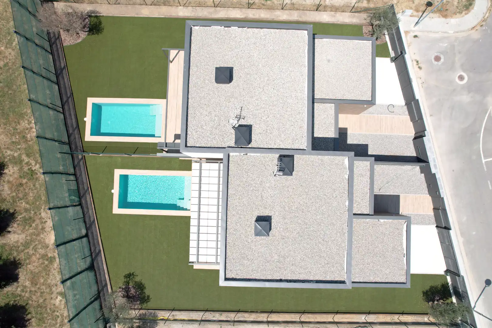 Piscina de Casa o chalet en venta en Sant Pere Pescador con Aire acondicionado, Calefacción y Jardín privado
