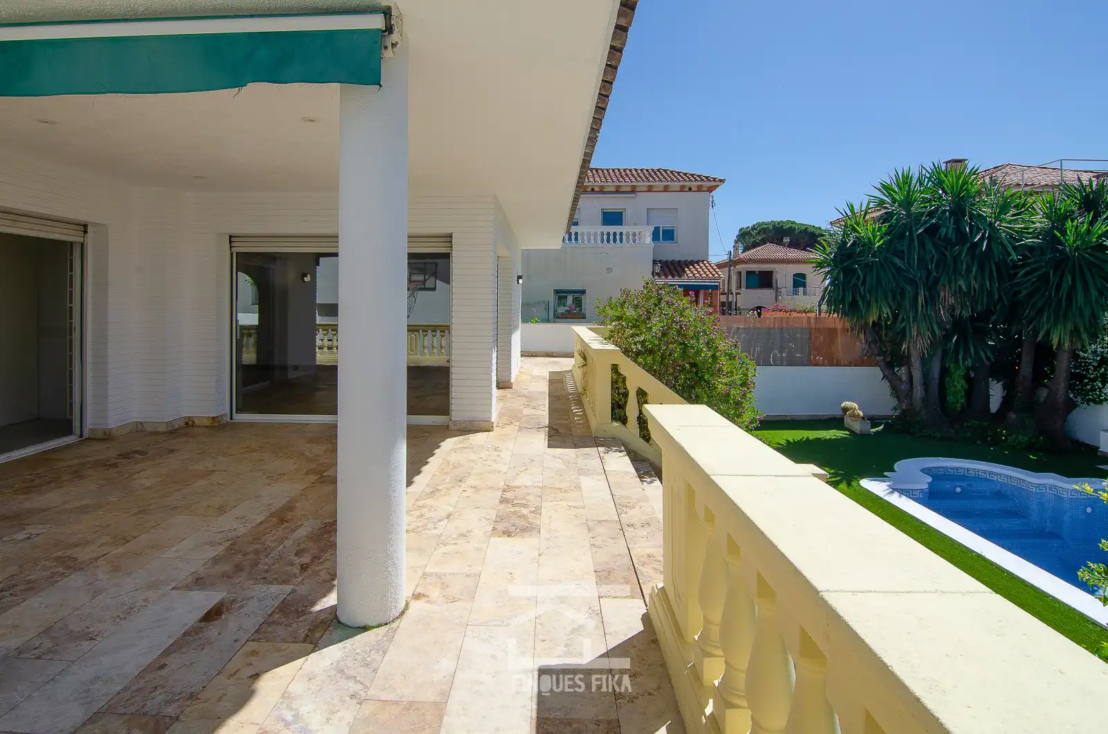 Terraza de Casa o chalet en venta en El Masnou con Calefacción, Jardín privado y Parquet