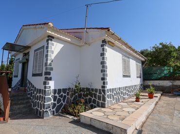 Casa con piscina en venta en EXTRARRADIO