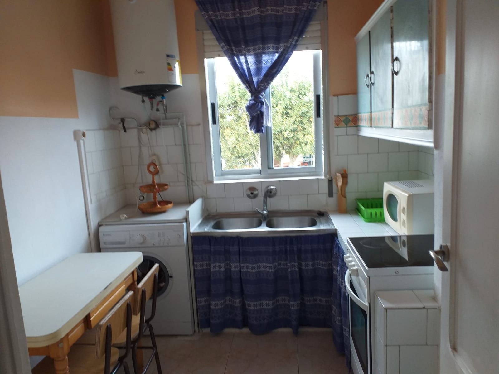 Cuina de Pis en venda en Ferrol amb Moblat