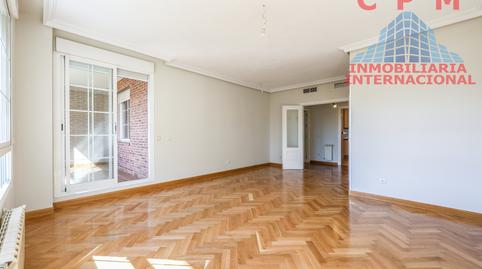 Foto 3 de Piso de alquiler en Vega de la Moraleja, San Sebastián de los Reyes