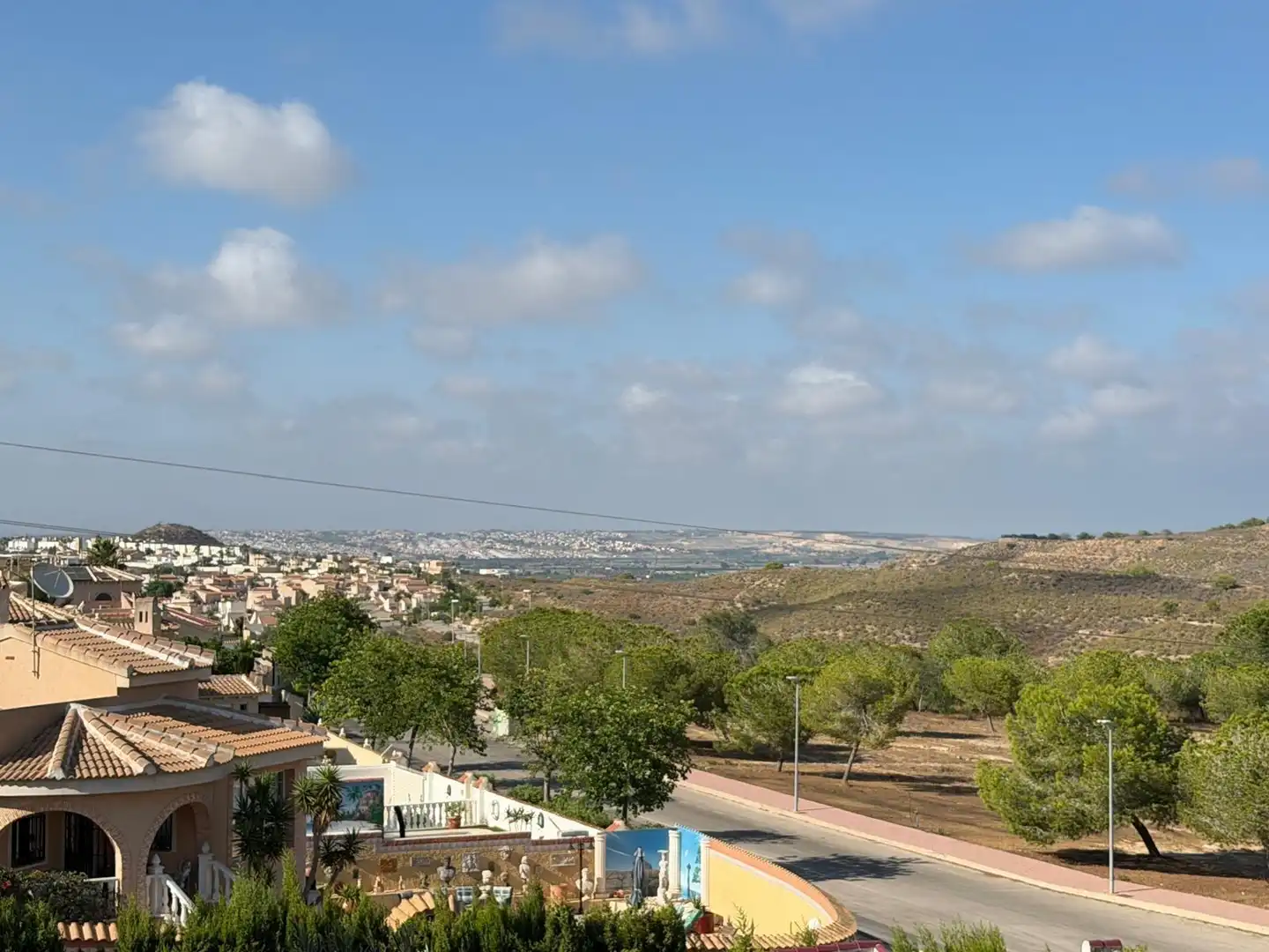 Vista exterior de Casa o xalet en venda en Rojales amb Aire condicionat, Calefacció i Jardí privat