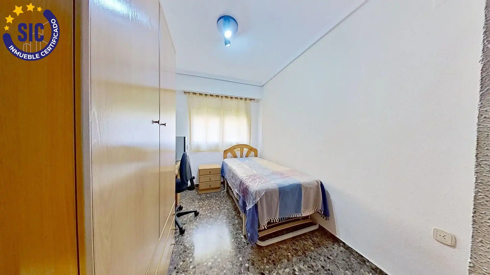 Habitación de Piso en venta en Valencia con Aire acondicionado, Calefacción y Balcón
