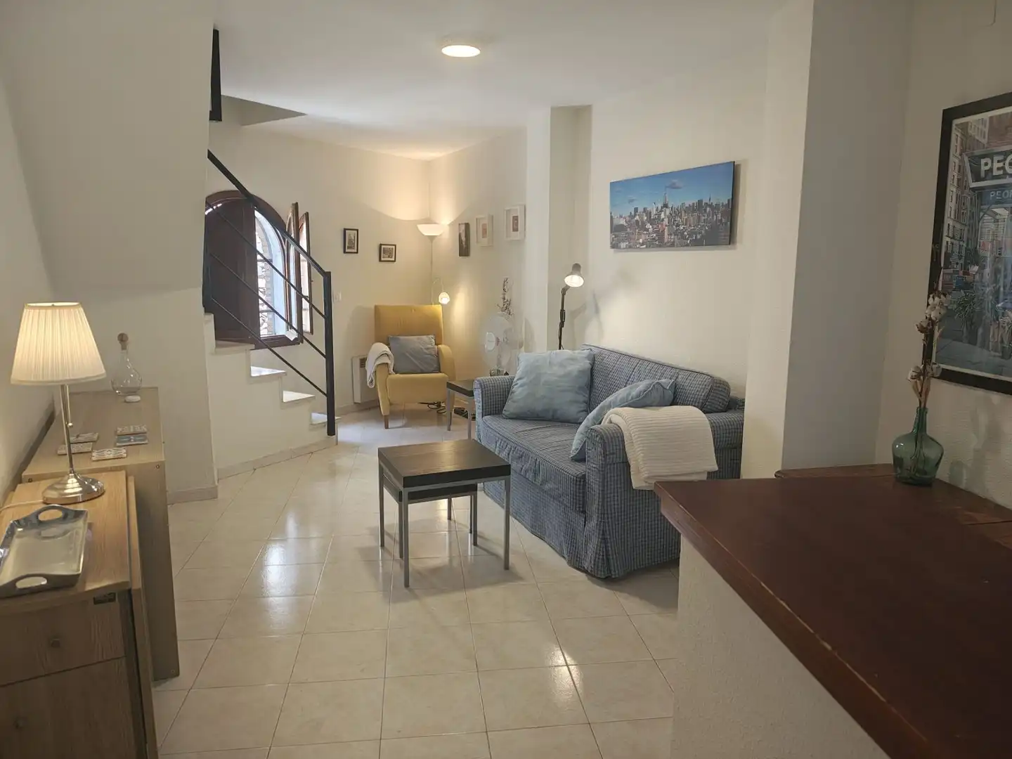Sala de estar de Apartamento de alquiler en Cáceres con Calefacción y Piscina comunitaria