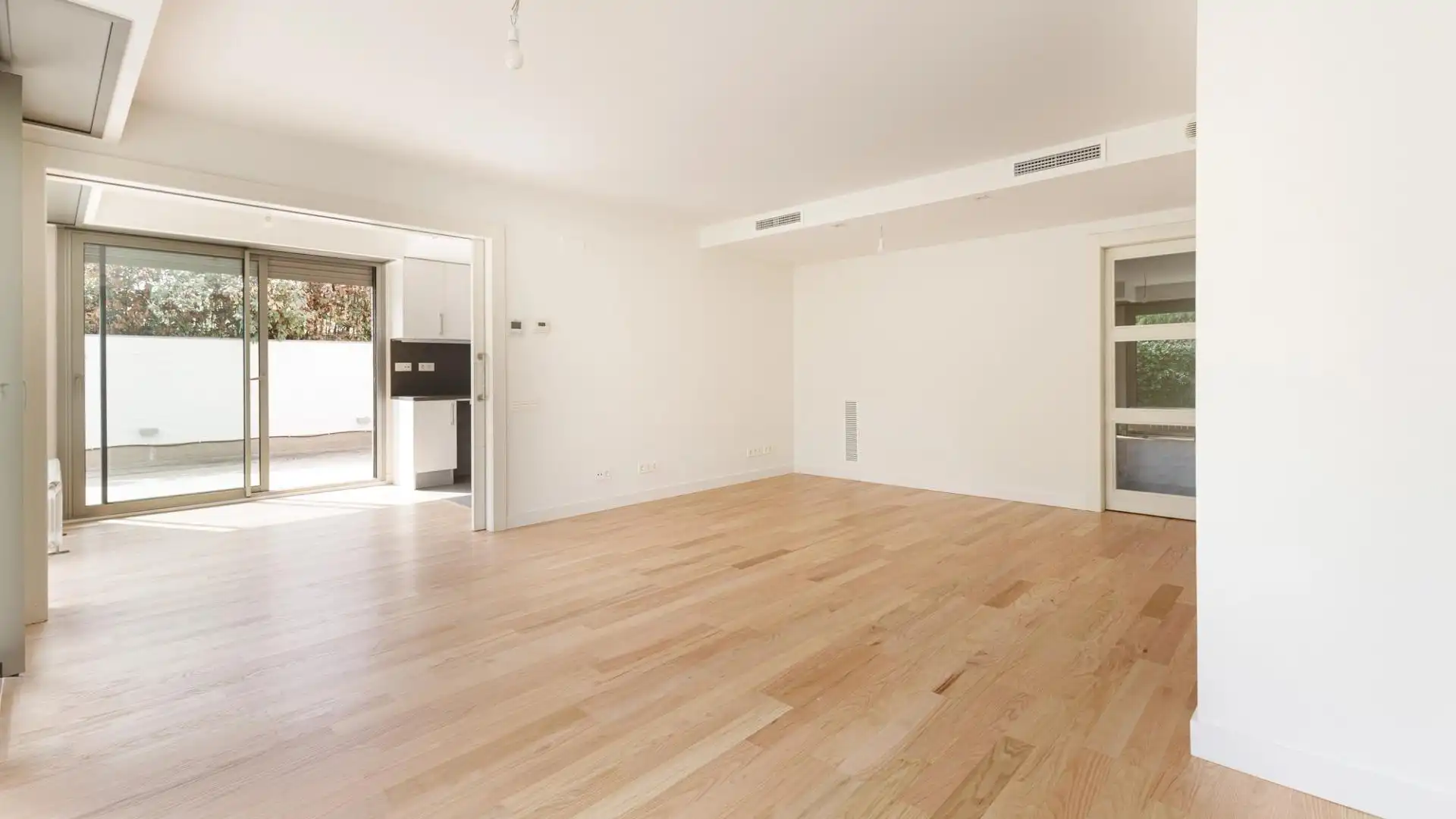 Sala de estar de Casa o chalet de alquiler en Sabadell con Aire acondicionado, Calefacción y Jardín privado
